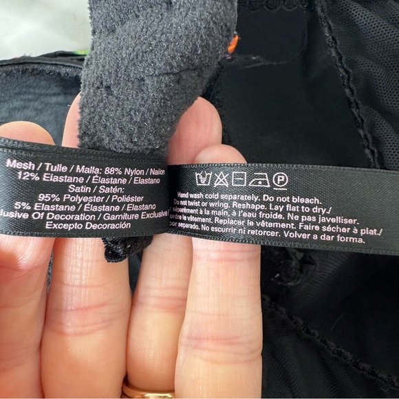 Victoria’s Secret Black & Floral Bow Lace Bustier Push Up Teddy Slip 36C - Picture 10 of 12